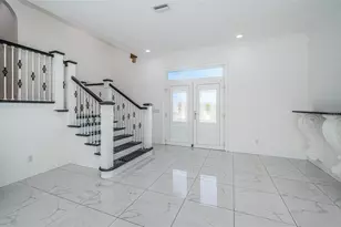 7942 3rd Ave S, Saint Petersburg, FL 33707 - Photo 9