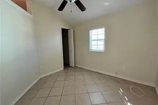 727 Dartmoor St N, Saint Petersburg, FL 33701 - Photo 5