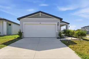 2301 E Newsome Rd, Plant City, FL 33565 - Photo 1