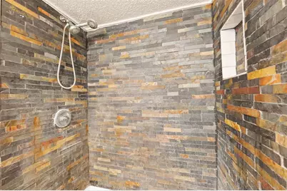 6321 Newtown Circle #21B7, Tampa, FL 33615 - Photo 21