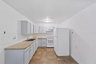 1104 E Alsobrook St, Plant City, FL 33563 - Photo 7