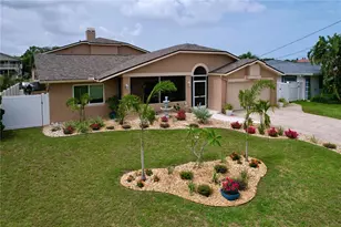 386 Westwinds Dr, Palm Harbor, FL 34683 - Photo 5