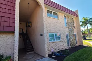 220 Buttonwood Cir, Seminole, FL 33777 - Photo 1