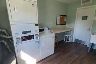 220 Buttonwood Cir, Seminole, FL 33777 - Photo 57