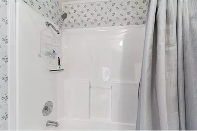 37443 Gill Avenue, Zephyrhills, FL 33541 - Photo 27