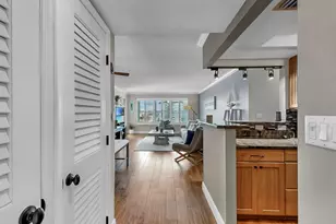 5220 Brittany Dr S, Saint Petersburg, FL 33715 - Photo 11