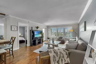 5220 Brittany Dr S, Saint Petersburg, FL 33715 - Photo 15