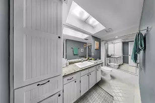 5220 Brittany Dr S, Saint Petersburg, FL 33715 - Photo 23