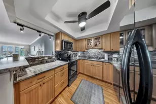 5220 Brittany Dr S, Saint Petersburg, FL 33715 - Photo 13