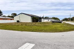 1299 Birchcrest Blvd, Port Charlotte, FL 33952 - Photo 19