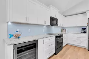 18 Jefferson Ct S, Saint Petersburg, FL 33711 - Photo 13