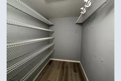 2082 Old Arbor Court, Sarasota, FL 34232 - Photo 7