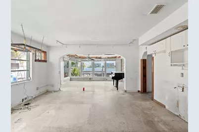 7815 Boca Ciega Drive, Saint Pete Beach, FL 33706 - Photo 37