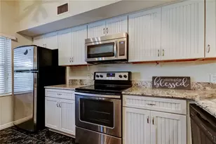 2599 Dolly Bay Dr, Palm Harbor, FL 34684 - Photo 9