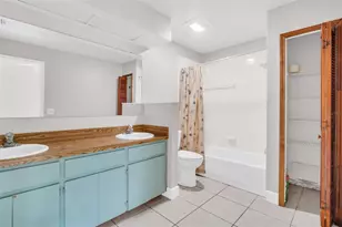 2714 Jeffrey Dr, Palm Harbor, FL 34684 - Photo 23