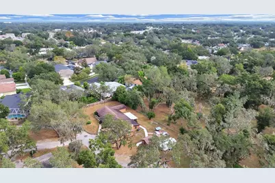 4111 Robinson Road, Valrico, FL 33594 - Photo 9