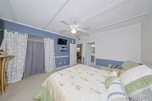 14460 Marina Way, Seminole, FL 33776 - Photo 31