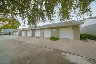 14460 Marina Way, Seminole, FL 33776 - Photo 45