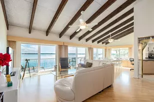1401 Gulf Blvd, Clearwater Beach, FL 33767 - Photo 3