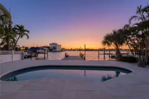 8485 Blind Pass Dr, Treasure Island, FL 33706 - Photo 31
