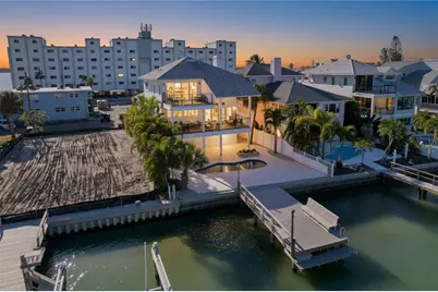 8485 Blind Pass Drive, Treasure Island, FL 33706 - Photo 39