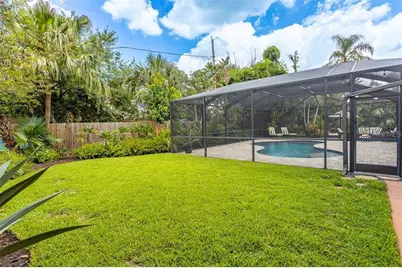 3649 Foster Hill Drive N, Saint Petersburg, FL 33704 - Photo 65