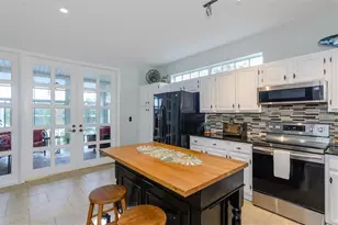 2648 Sabal Springs Dr, Clearwater, FL 33761 - Photo 15