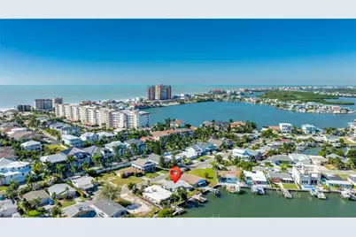 17611 1st Street E, Redington Shores, FL 33708 - Photo 27