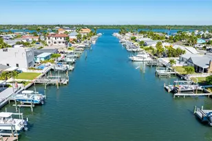17611 1st St E, Redington Shores, FL 33708 - Photo 1