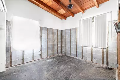 17611 1st Street E, Redington Shores, FL 33708 - Photo 11