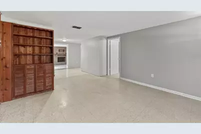 906 Stanberry Drive, Brandon, FL 33511 - Photo 7