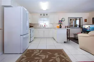 4010 N Lockwood Ridge Rd, Sarasota, FL 34234 - Photo 23