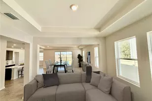 10471 Bridgegate Heights Loop, San Antonio, FL 33576 - Photo 3