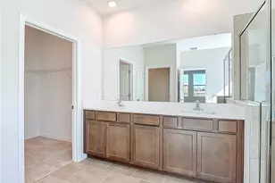10471 Bridgegate Heights Loop, San Antonio, FL 33576 - Photo 13
