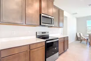 10471 Bridgegate Heights Loop, San Antonio, FL 33576 - Photo 21