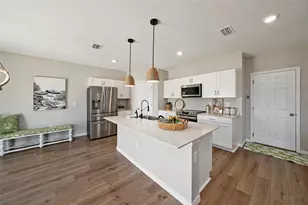 5486 Summer Sunset Dr, Apollo Beach, FL 33572 - Photo 9