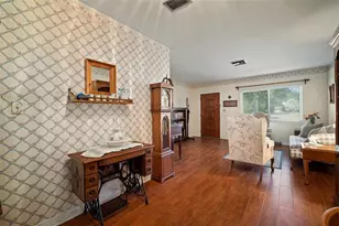 501 N Bryan Cir, Brandon, FL 33511 - Photo 15