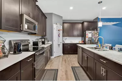 12073 Imaginary Way, Orlando, FL 32832 - Photo 15