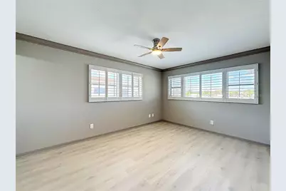 3717 46th Avenue S #11, Saint Petersburg, FL 33711 - Photo 25