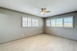 3717 46th Ave S, Saint Petersburg, FL 33711 - Photo 25