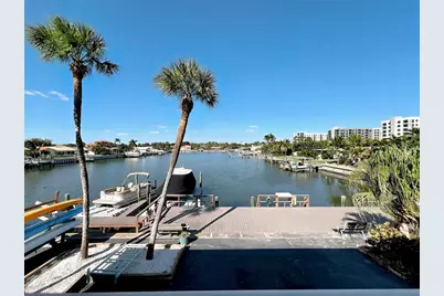 3717 46th Avenue S #11, Saint Petersburg, FL 33711 - Photo 1