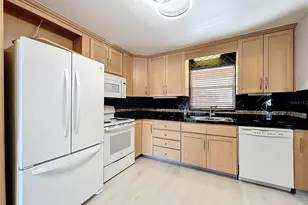 3717 46th Ave S, Saint Petersburg, FL 33711 - Photo 9