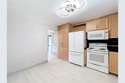 3717 46th Avenue S #11, Saint Petersburg, FL 33711 - Photo 11