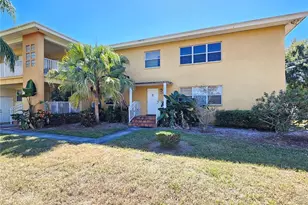 1355 Drew St, Clearwater, FL 33755 - Photo 1