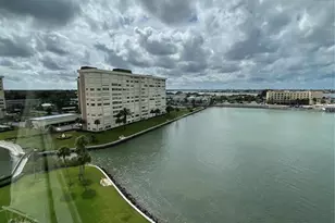 4775 Cove Cir, Madeira Beach, FL 33708 - Photo 3