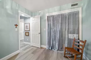 200 Dolphin Point, Clearwater Beach, FL 33767 - Photo 47