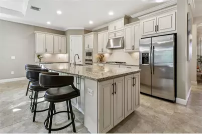 8543 Grand Alberato Road, Tampa, FL 33647 - Photo 13