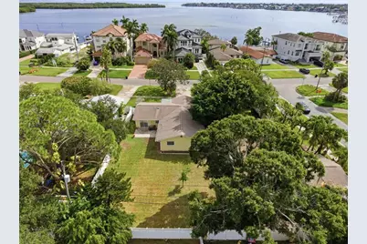 6510 Bayou Grande Boulevard NE, Saint Petersburg, FL 33702 - Photo 7