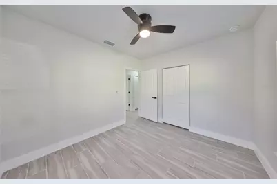 16407 Lake Byrd Drive, Tampa, FL 33618 - Photo 43