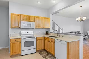 4921 Pond Ridge Dr, Riverview, FL 33578 - Photo 11